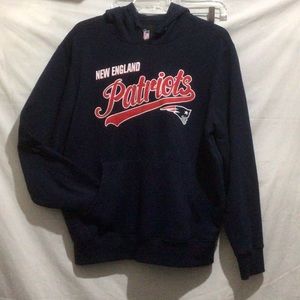 G-lll/NFL New England Patriots Hoodie With Kangaroo Pocket, embroidered